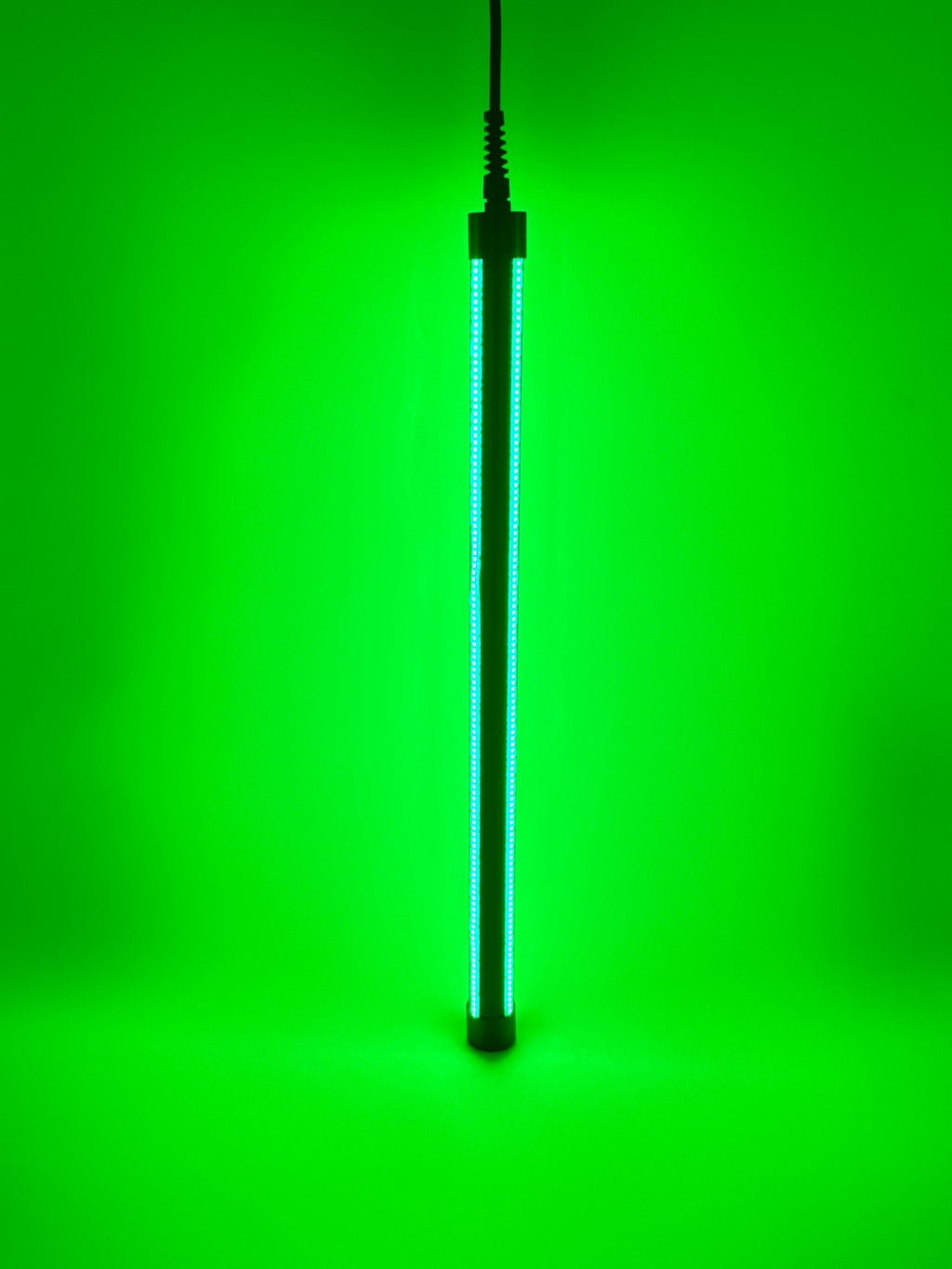 HG500G compact green underwater fishing light for docks, piers, and boats